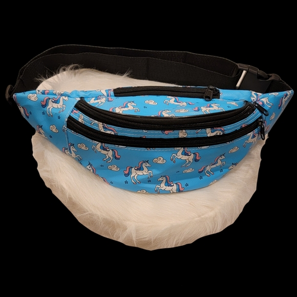NWOT Unicorn Belt Bag Blue Printed Fanny Pack Adjustable Black Straps One Size - Picture 2 of 8
